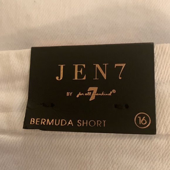Jen7 Bermuda Shorts - Picture 6 of 11